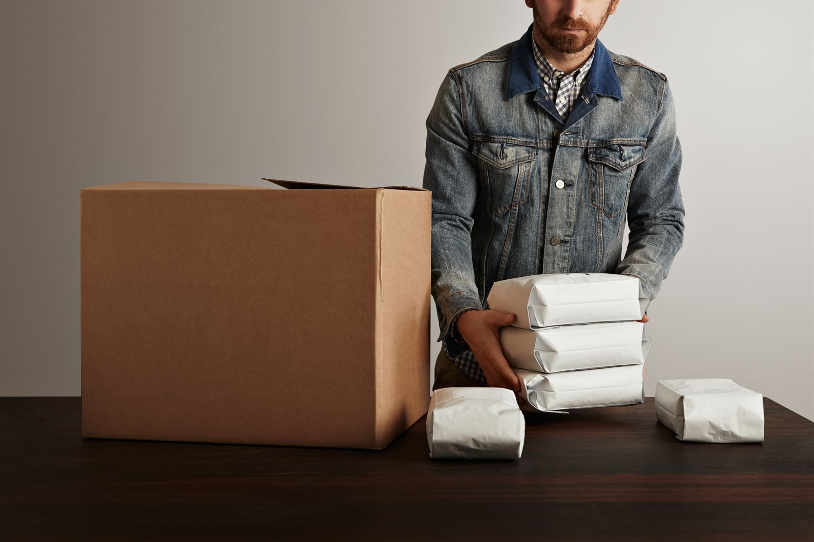 Reducing dimensional weight (DIM) charges with right-sized cartons